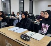 Gen&ccedil;ler, yazı Lise Medeniyet Akademileri'nde karşıladı