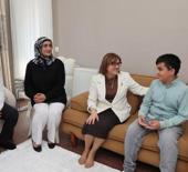 LGS birincilerine Fatma Şahin'den şampiyonlara yakışır &ouml;d&uuml;l!