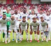 Beşiktaş Midtjylland ma&ccedil;ları i&ccedil;in kadrosunu UEFA'ya bildirdi! Leandro Trossard yer almadı