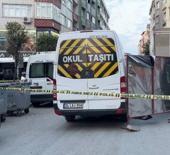 G&uuml;ng&ouml;ren&rsquo;de servis minib&uuml;s&uuml;n&uuml;n &ccedil;arptığı yaya &ouml;ld&uuml;
