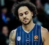 Shane Larkin'den Anadolu Efes'e sitem dolu s&ouml;zler