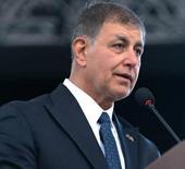 AK Parti'ye ge&ccedil;eceği iddia edilen Cemil Tugay'dan yeni a&ccedil;ıklama