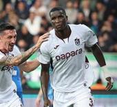 Trabzonspor, Onuachu ile kasayı dolduracak! Premier Lig'den servet &ouml;demeye hazırlar