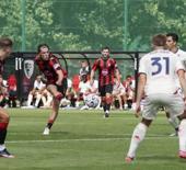 Milli yıldızdan 4 dakikada 2 gol! Hazırlık ma&ccedil;ında 10-1'lik tarihi skor