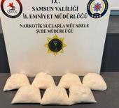Samsun&rsquo;da narkotik pususu: Tırın gizli b&ouml;lmesinden kilolarca zehir fırladı!