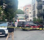 Maltepe'de beton mikserinin &ccedil;arptığı kadın hayatını kaybetti