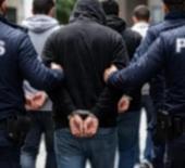 Ankara&rsquo;da uyuşturucu ve fuhuş operasyonu: 10 tutuklama