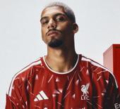 Liverpool Barcelona'dan transferini resmen a&ccedil;ıkladı