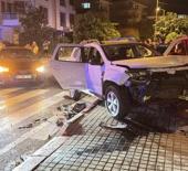 Bartın'da polis aracı kazaya karıştı: 2 polis yaralandı!