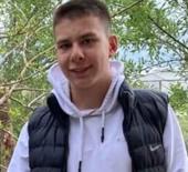 Bı&ccedil;akla kavgada 17 yaşındaki Muhammet Ali &ouml;ld&uuml;, babası yaralandı
