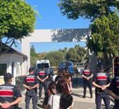 Antalya'da insan ticareti operasyonu: 6 ş&uuml;pheli g&ouml;zaltına alındı!