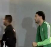 Alaycı paylaşım sonrası Merih Demiral &ccedil;ılgına d&ouml;nd&uuml;! Rakip takımın soyunma odasını bastı