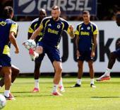 Fenerbah&ccedil;e'de Roma mesaisi sona erdi