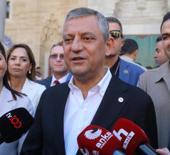 Yeni Parti'de kriz! G&ouml;r&uuml;şmeyi bitiren talep! &Ouml;zg&uuml;r &Ouml;zel inanamadı 'Beni aday yapın'