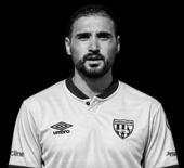 25 yaşındaki futbolcu hayatını kaybetmişti! Eşi &ouml;l&uuml;m nedenini a&ccedil;ıkladı