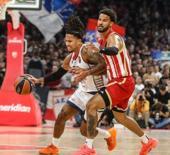 Anadolu Efes, 5 sayıyla kaybetti
