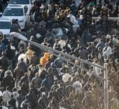 İran'da bir idam daha: Protestolarda polise ateş a&ccedil;mıştı! 