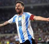 Lionel Messi, 105 yıllık tarihi takımı satın aldı