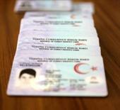 Kimliğinde g&ouml;ren N&uuml;fus M&uuml;d&uuml;rl&uuml;ğ&uuml;ne koşuyor! İşte en &ccedil;ok değiştirilen soyisimleri...