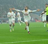 Devler Ligi'nde rekor! Yunus Akg&uuml;n 65 saniyede tarihe ge&ccedil;ti