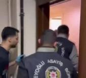 "Parada sahtecilik" su&ccedil;undan aranıyordu: Uyuşturucu operasyonunda yakalandı