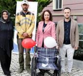 Tehdit ve hakaret soruşturmasında anlamlı uzlaşma: Tekerlekli sandalye bağışı yapıldı
