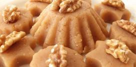 Tam kıvamında ağızda dağılan cevizli un helvası tarifi! En kolay un helvası nasıl yapılır? 