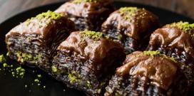 &Ccedil;ıtır &ccedil;ıtır &ccedil;ikolatalı baklava nasıl yapılır? En kolay &ccedil;ikolatalı baklava tarifi