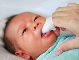 Bebeklerde damak düşmesi nedir, neden olur? Belirtileri ve tedavisi...