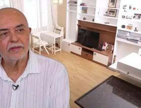 Settar Tanrıöğren'in evi gündem oldu: 2+1 dairede kedisiyle mütevazı bir hayat sürüyor