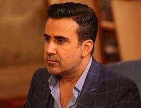 Şarkıcı Emrah'ın yeni tarzı gündem oldu! Herkes Özcan Deniz'e benzetti 