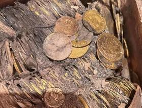 Bahçeye gömülen servet 60 yıl sonra ortaya çıktı: Tam 500 parça birinin değeri 52 milyon TL