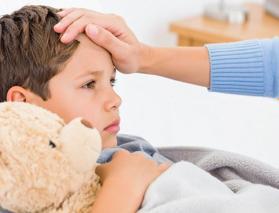 Kış ayları gelmeden önleminizi alın: Çocukların bağışıklığını güçlendirmenin püf noktaları!