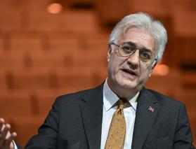 Tamer Karadağlı güzel haberi duyurdu! Yeni perdeler Hatay ve Kars’ta açılacak