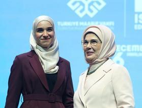 Emine Erdoğan, Suriye Cumhurbaşkanı Şara'nın eşi ile bir araya geldi