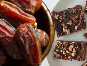 Lezzet bombası: &Ccedil;ikolatalı tahinli hurma bar tarifi