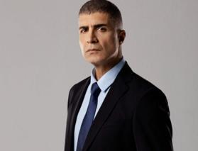 Evladımın rızkını yedi: &Ouml;zcan Deniz kardeşinin ihanetlerini bir bir anlattı