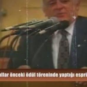 Demirel&rsquo;in yıllar &ouml;nceki &ouml;d&uuml;l t&ouml;reninde yaptığı esprili teşekk&uuml;r
