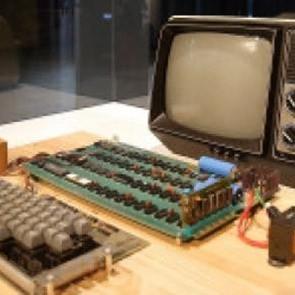 1976'da &uuml;retilen bilgisayara 388 bin $ dolar