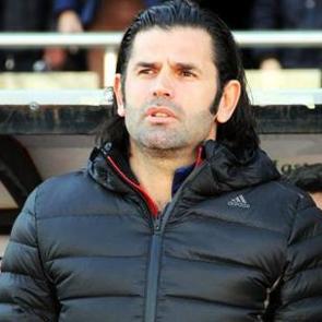 İlhan Cavcav yeni hocayı resmen a&ccedil;ıkladı!