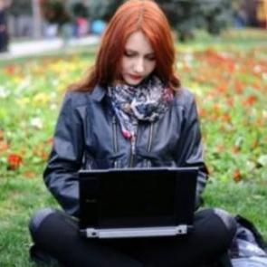 'Kadınlar bilgisayar kodu yazmakta daha iyi'