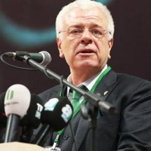 Bursaspor Başkanı: Kafama silah dayasanız...