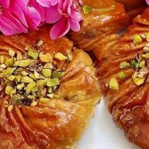 Büzgülü gül tatlısı tarifi