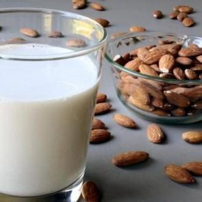 Badem sütü tarifi