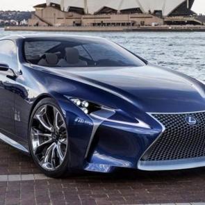 Toyota Lexus T&uuml;rkiye'de ilk bayisini a&ccedil;tı