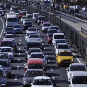 İstanbul trafik yoğunluğunda zirveyi kaybetti