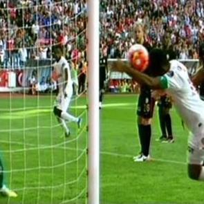 Eto'o b&ouml;yle attı! Galatasaray &ccedil;ıldırdı