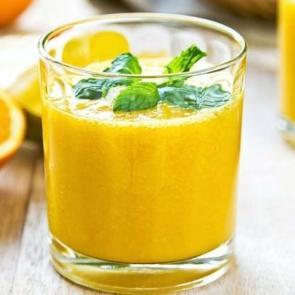 Kilo verdiren ananaslı baharatlı smoothie tarifi