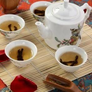 27 farklı &uuml;lkede &ccedil;ay nasıl i&ccedil;ilir?