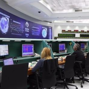 Borsa haftaya d&uuml;ş&uuml;şle başladı